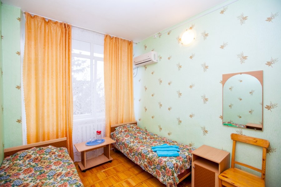 Односпальные кровати в блочном 3-местном номере — фото 2